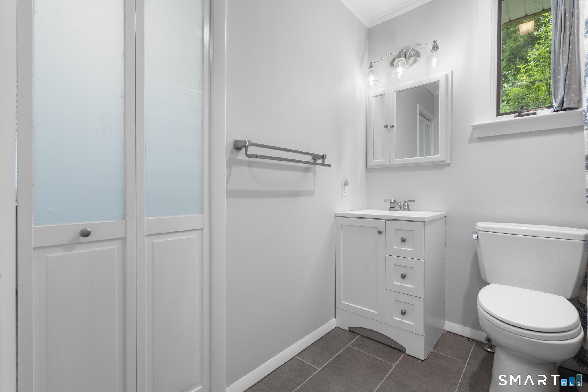 51 Orchard Hill Road Branford, CT 06405 - Photo 28 of 39