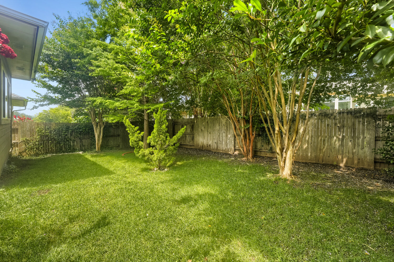 805 Waterfall Way Austin, TX 78753 - Photo 27 of 29 Private Back yard