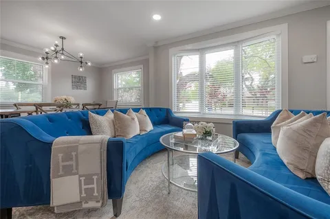 $575,000 | 3401 West Van Buren Drive, Tampa, FL 33611
