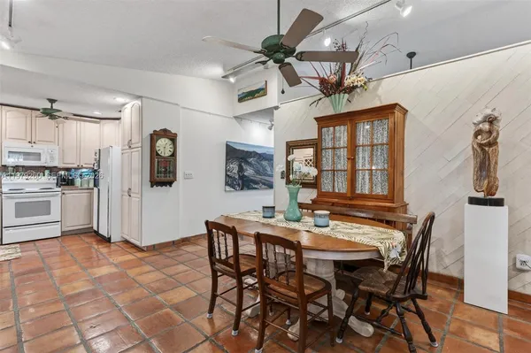 $750,000 | 10230 Southwest 130th Avenue, Miami, FL 33186