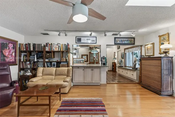 $750,000 | 10230 Southwest 130th Avenue, Miami, FL 33186