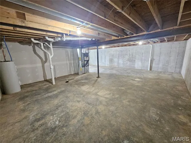 $235,000 | 806 Ella Lane, St. Clair, MO 63077