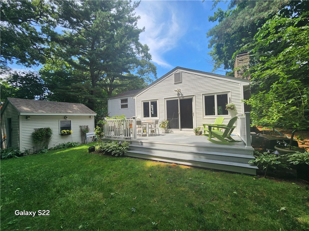 86 Shenandoah Road Warwick, RI 02886 - Photo 8 of 17