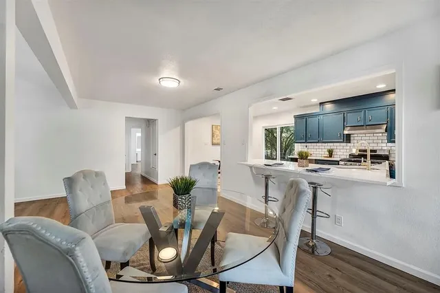 $2,350 | 406 Lakeway Drive, Georgetown, TX 78628