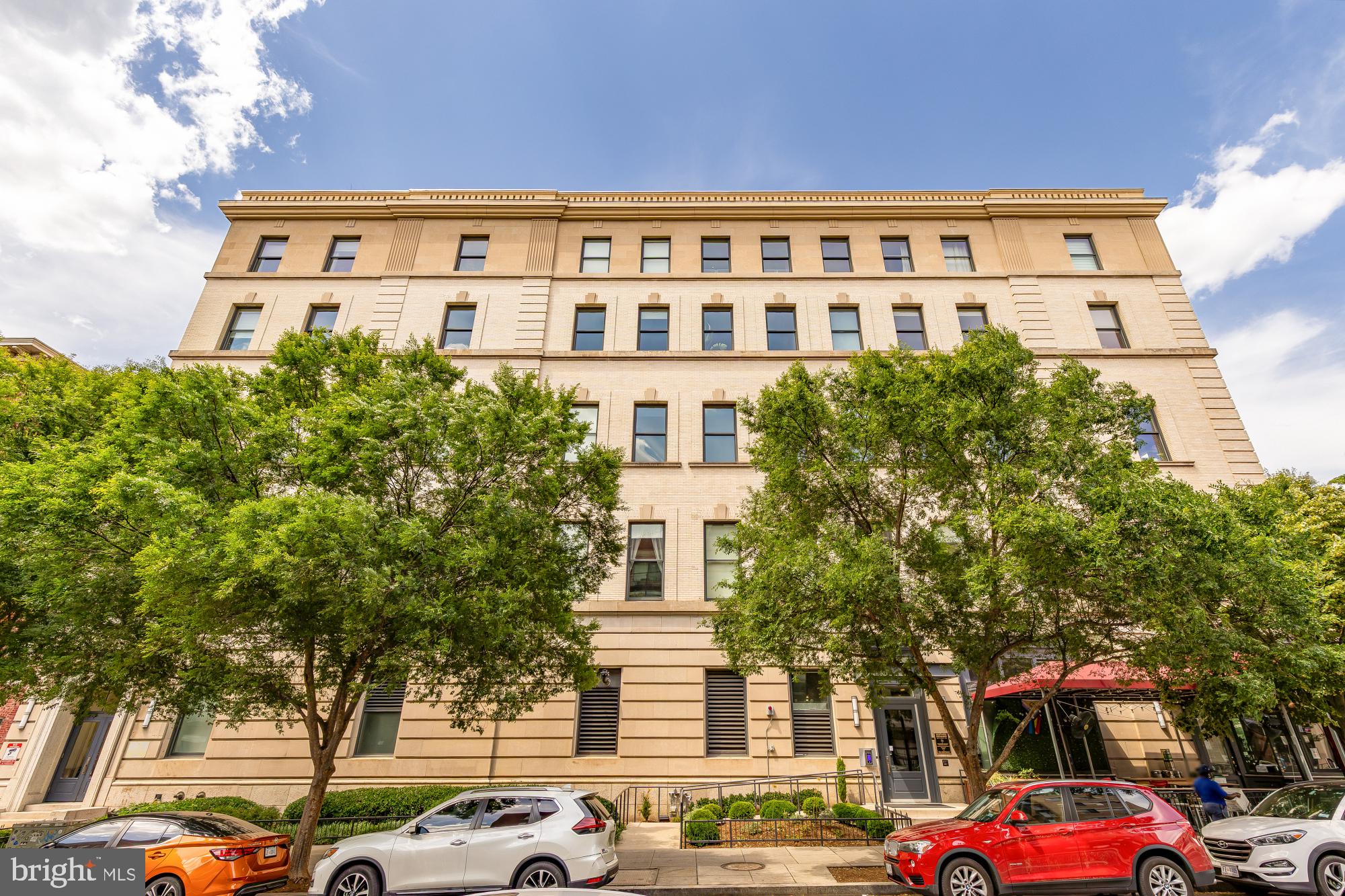 1401 R Street Northwest, Unit PH3 Washington, DC 20009 - Photo 32 of 37