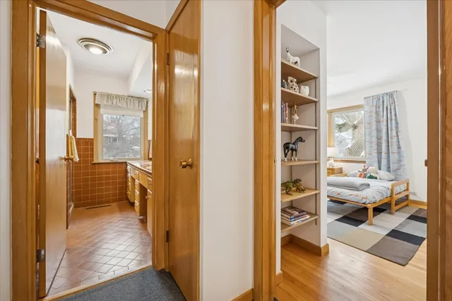 $1,250,000 | 744 Sheridan Road, Evanston, IL 60202