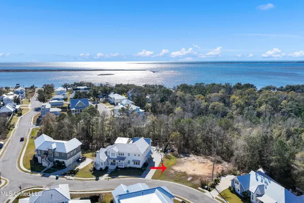 $295,000 | 133 Seaside Drive, Ocean Springs, MS 39564