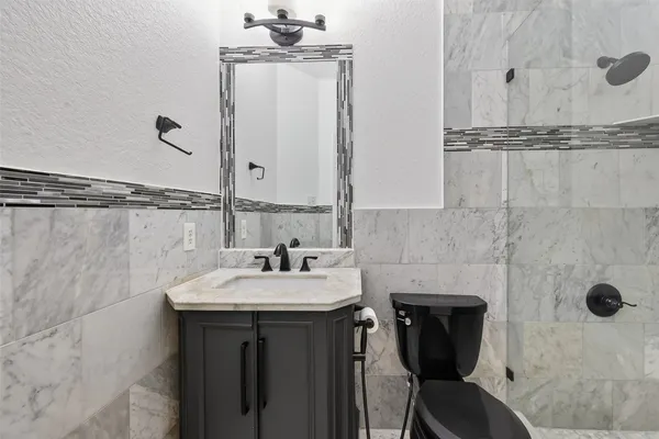 $4,000 | 1311 Rene Court, Sugar Land, TX 77479
