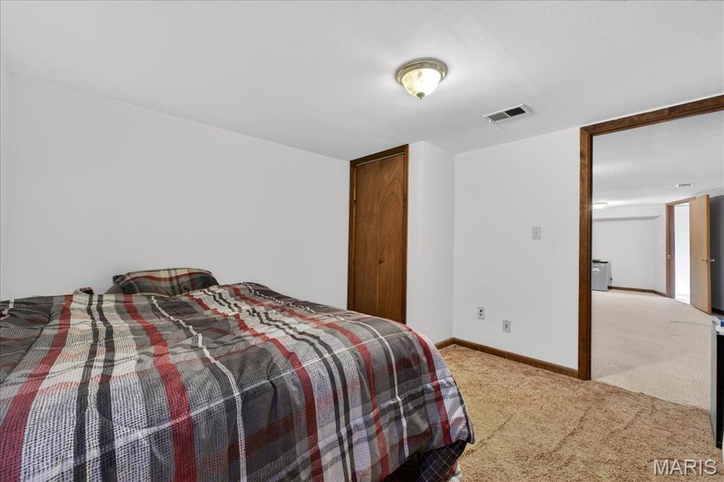 116 Graham Road Florissant, MO 63031 - Photo 25 of 43