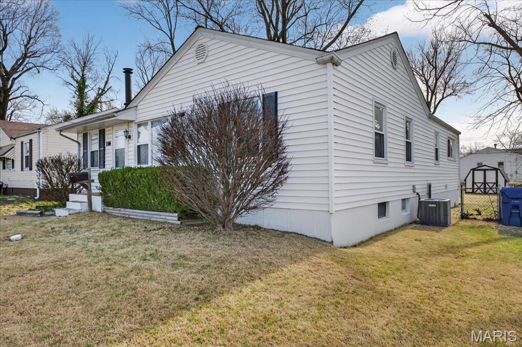 116 Graham Road Florissant, MO 63031 - Photo 29 of 43