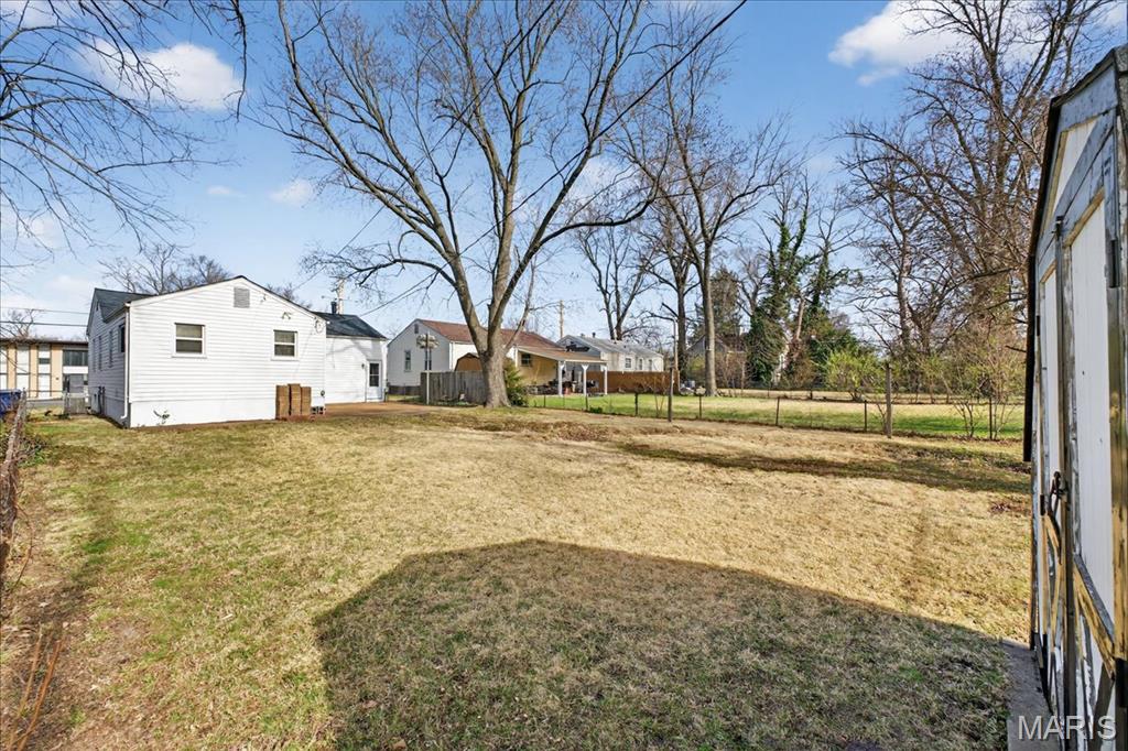 116 Graham Road Florissant, MO 63031 - Photo 31 of 43
