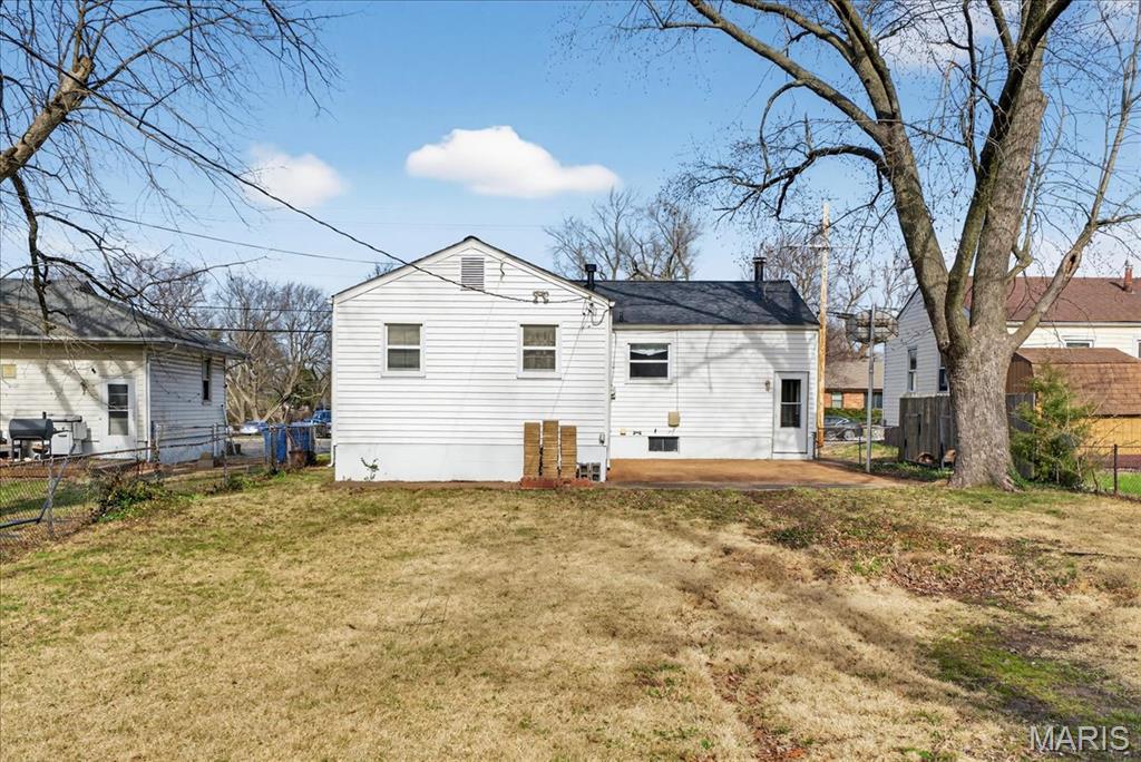 116 Graham Road Florissant, MO 63031 - Photo 34 of 43
