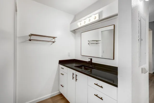 $170,000 | 2350 Alta Garden Lane, Unit B, Sacramento, CA 95825