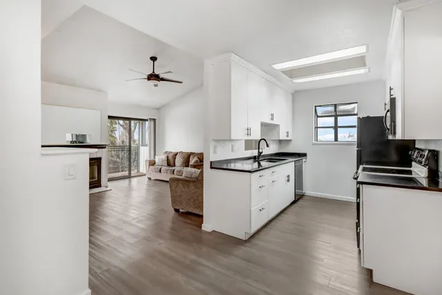 $170,000 | 2350 Alta Garden Lane, Unit B, Sacramento, CA 95825