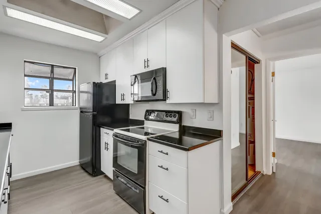 $170,000 | 2350 Alta Garden Lane, Unit B, Sacramento, CA 95825