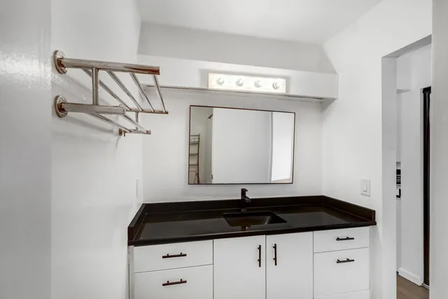 $170,000 | 2350 Alta Garden Lane, Unit B, Sacramento, CA 95825