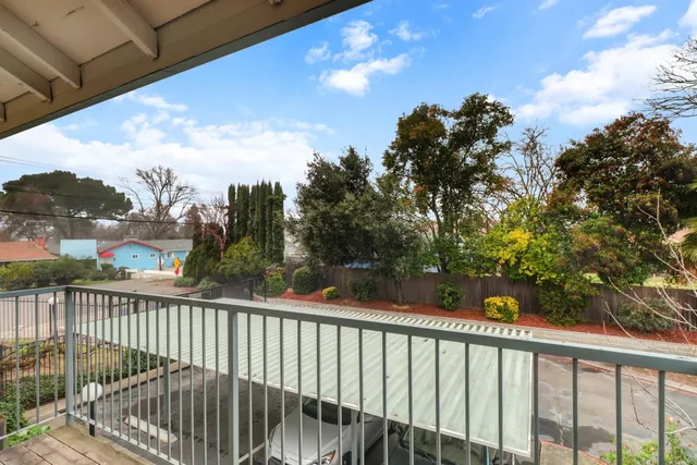 $170,000 | 2350 Alta Garden Lane, Unit B, Sacramento, CA 95825