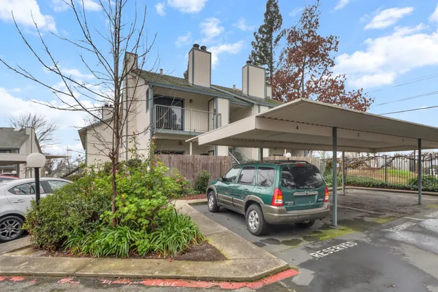 $170,000 | 2350 Alta Garden Lane, Unit B, Sacramento, CA 95825