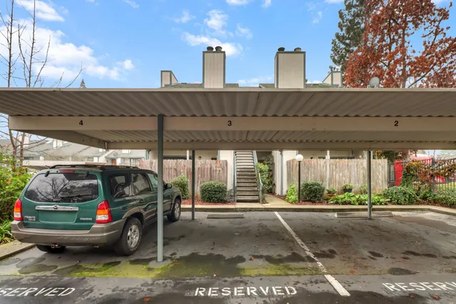 $170,000 | 2350 Alta Garden Lane, Unit B, Sacramento, CA 95825