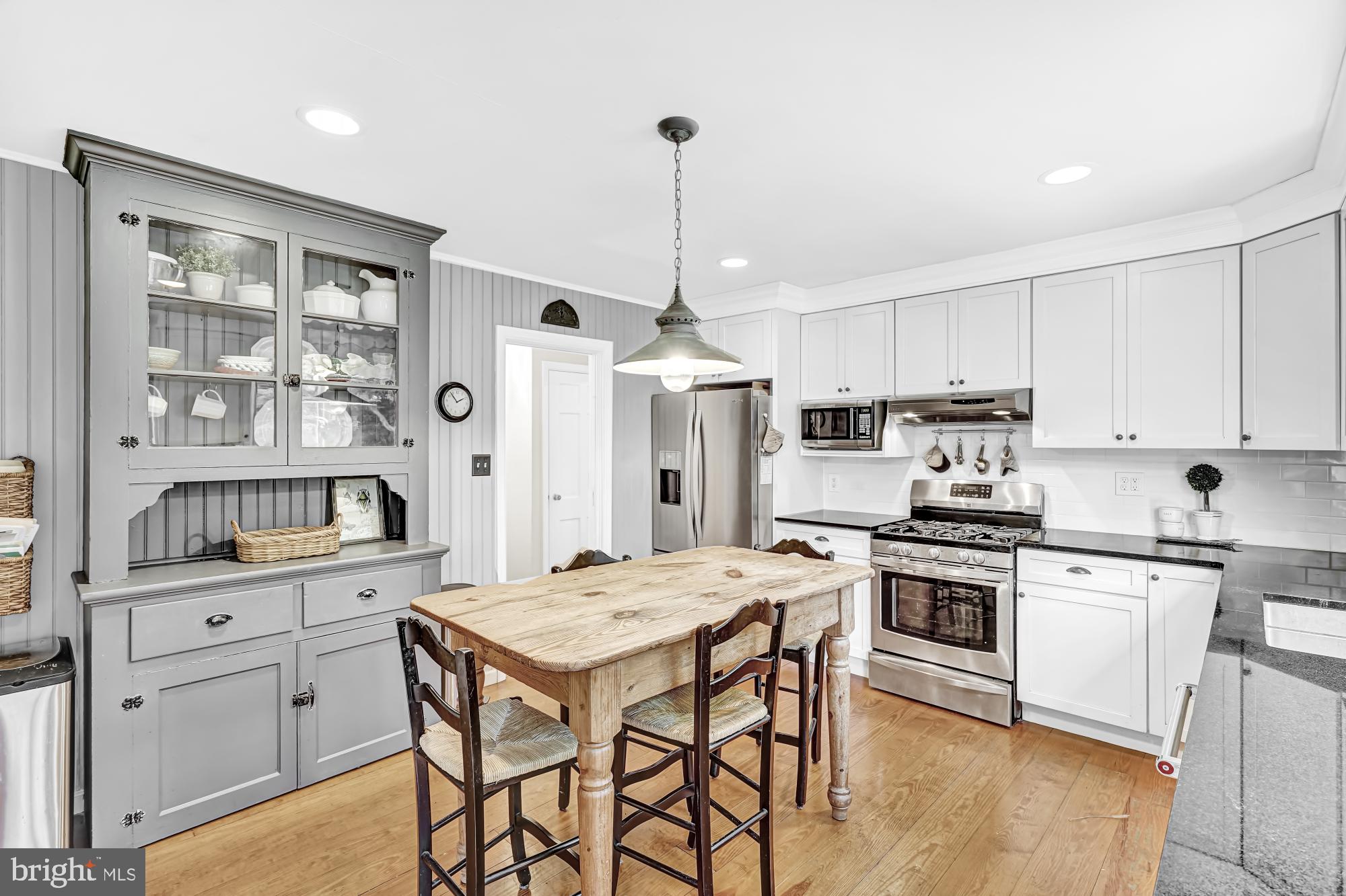15 Edgewood Road Yardley, PA 19067 - Photo 13 of 51 Gallery Image 13