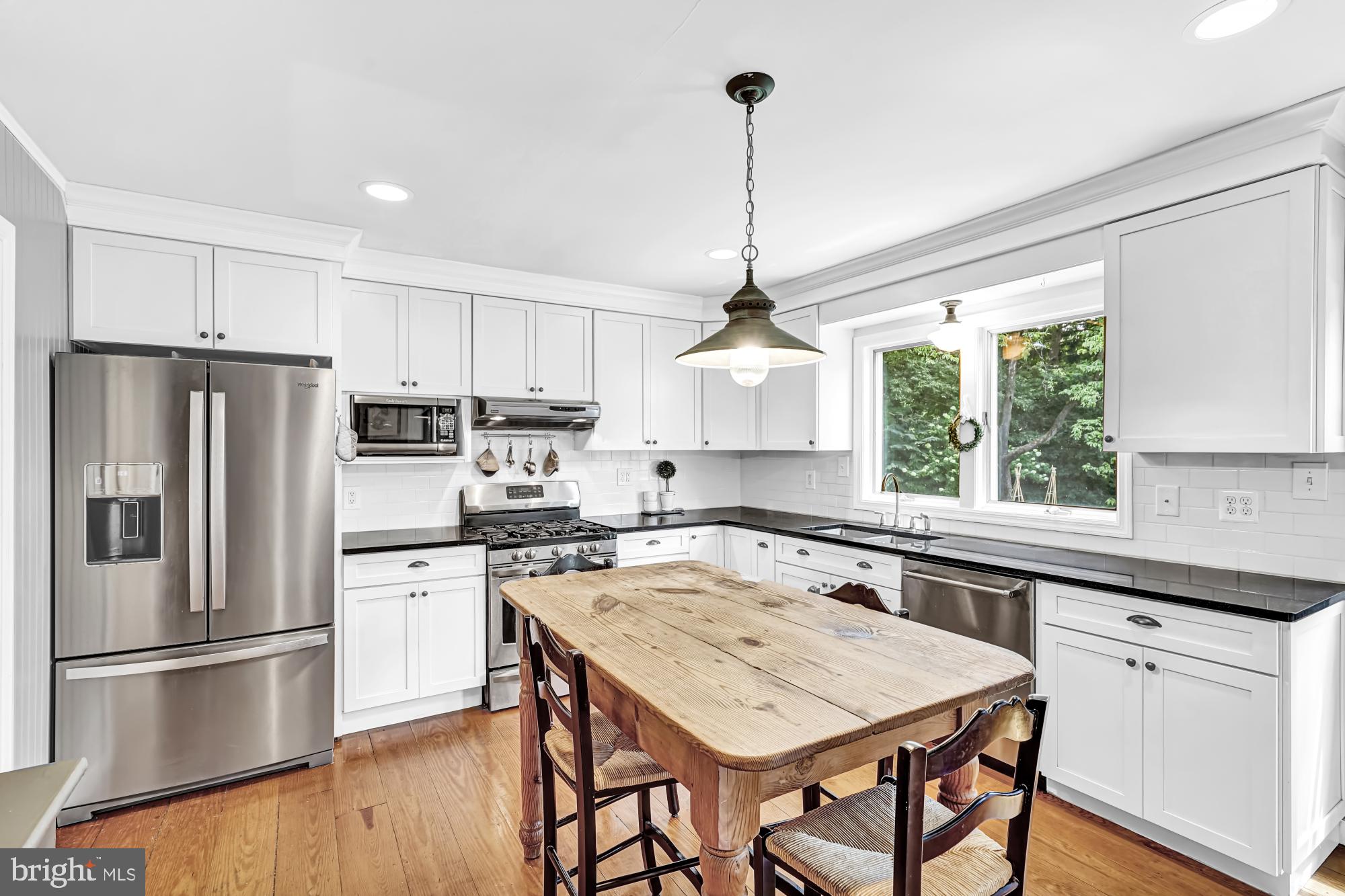 15 Edgewood Road Yardley, PA 19067 - Photo 14 of 51 Gallery Image 14