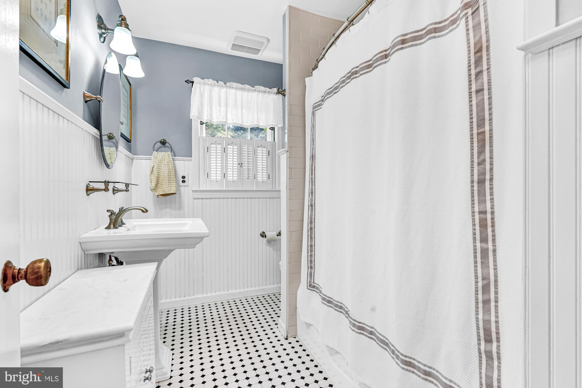 15 Edgewood Road Yardley, PA 19067 - Photo 22 of 51 Gallery Image 22