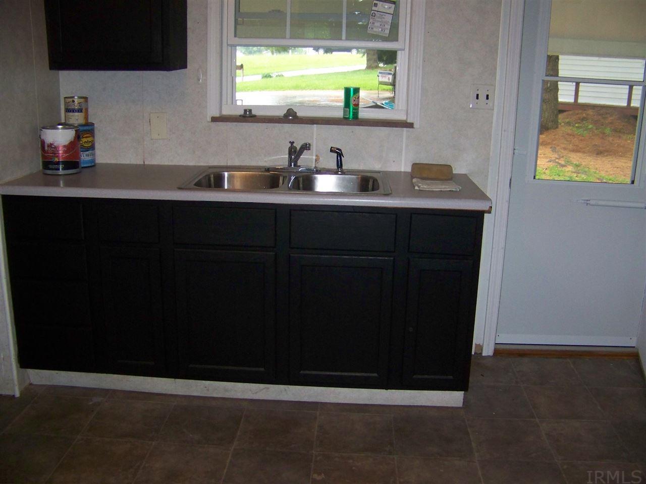 635 Sandy Hook Road Paoli, IN 47454 - Photo 2 of 6 Gallery Image 2