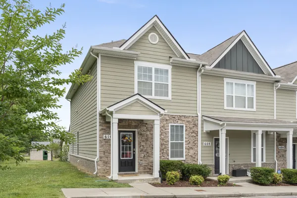 $1,675 | 610 Clifford Heights, Columbia, TN 38401