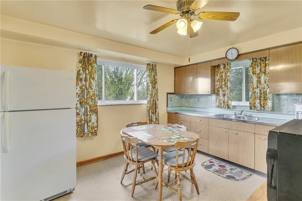 13771 Ridge Road North Huntingdon, PA 15642 - Photo 8 of 23