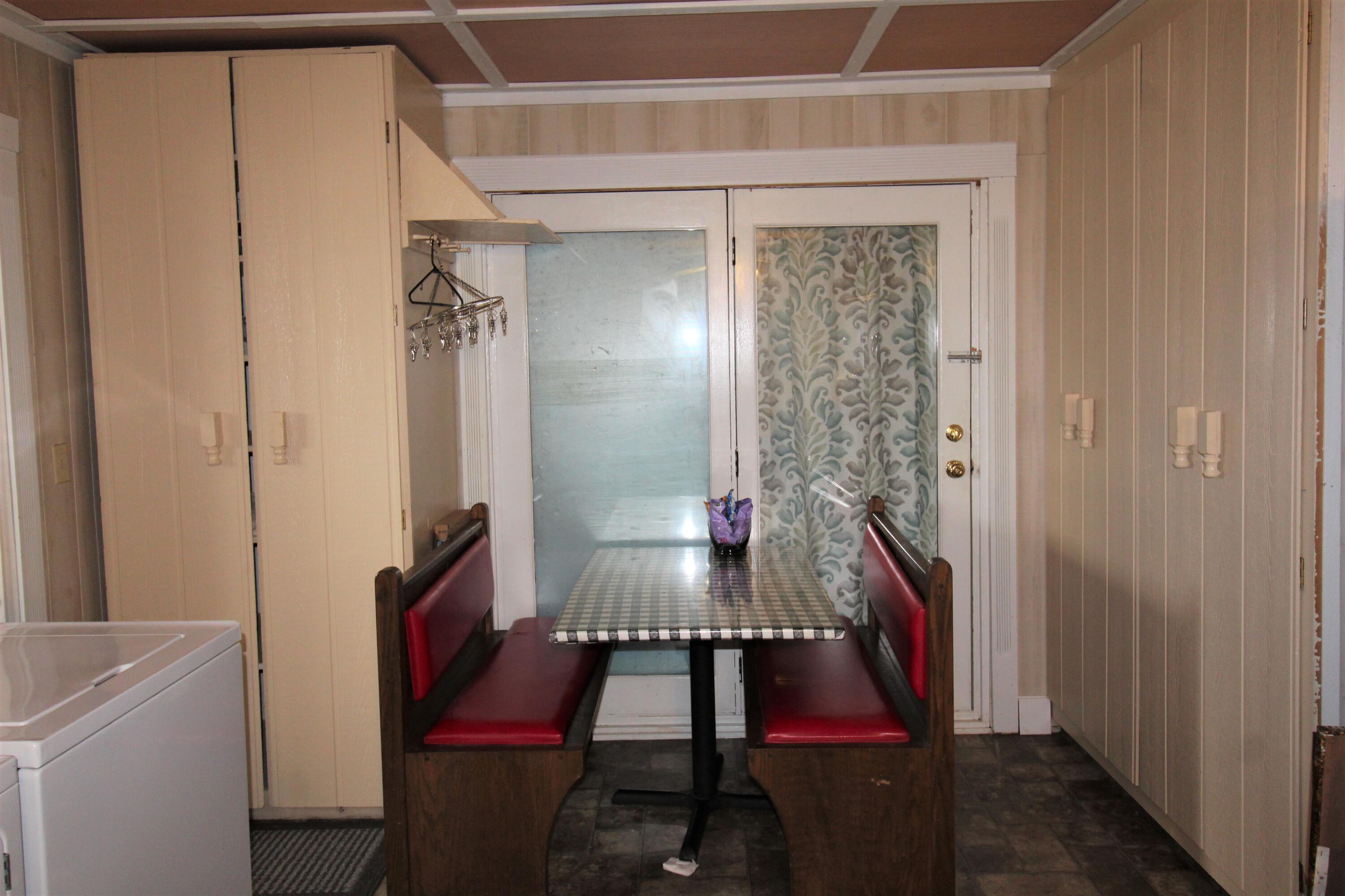 1245 North Shady Lane Road Campton, KY 41301 - Photo 74 of 96 076 apartment - additional dining area