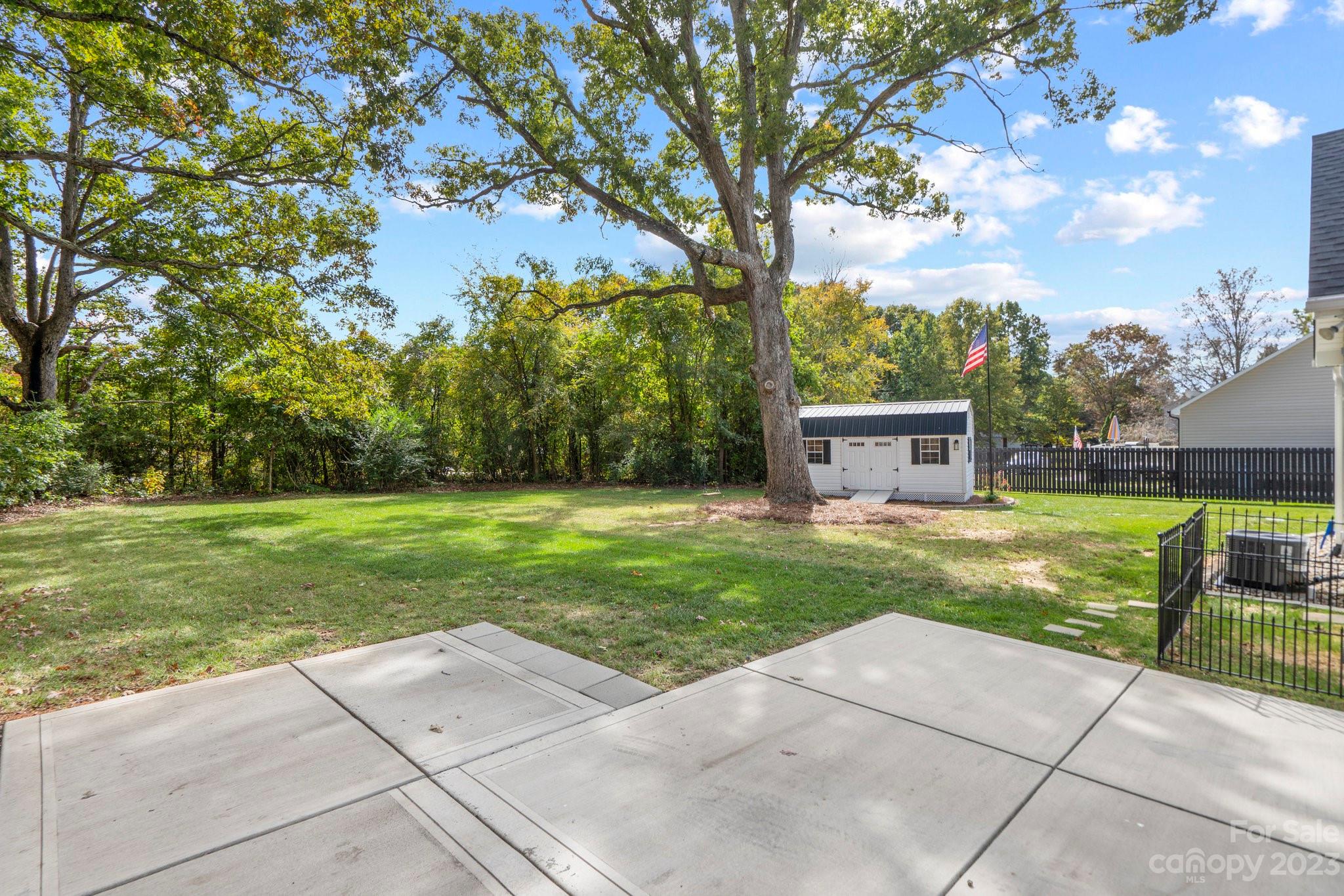 6216 King Wilkinson Road Denver, NC 28037 - Photo 9 of 32 Gallery Image 9