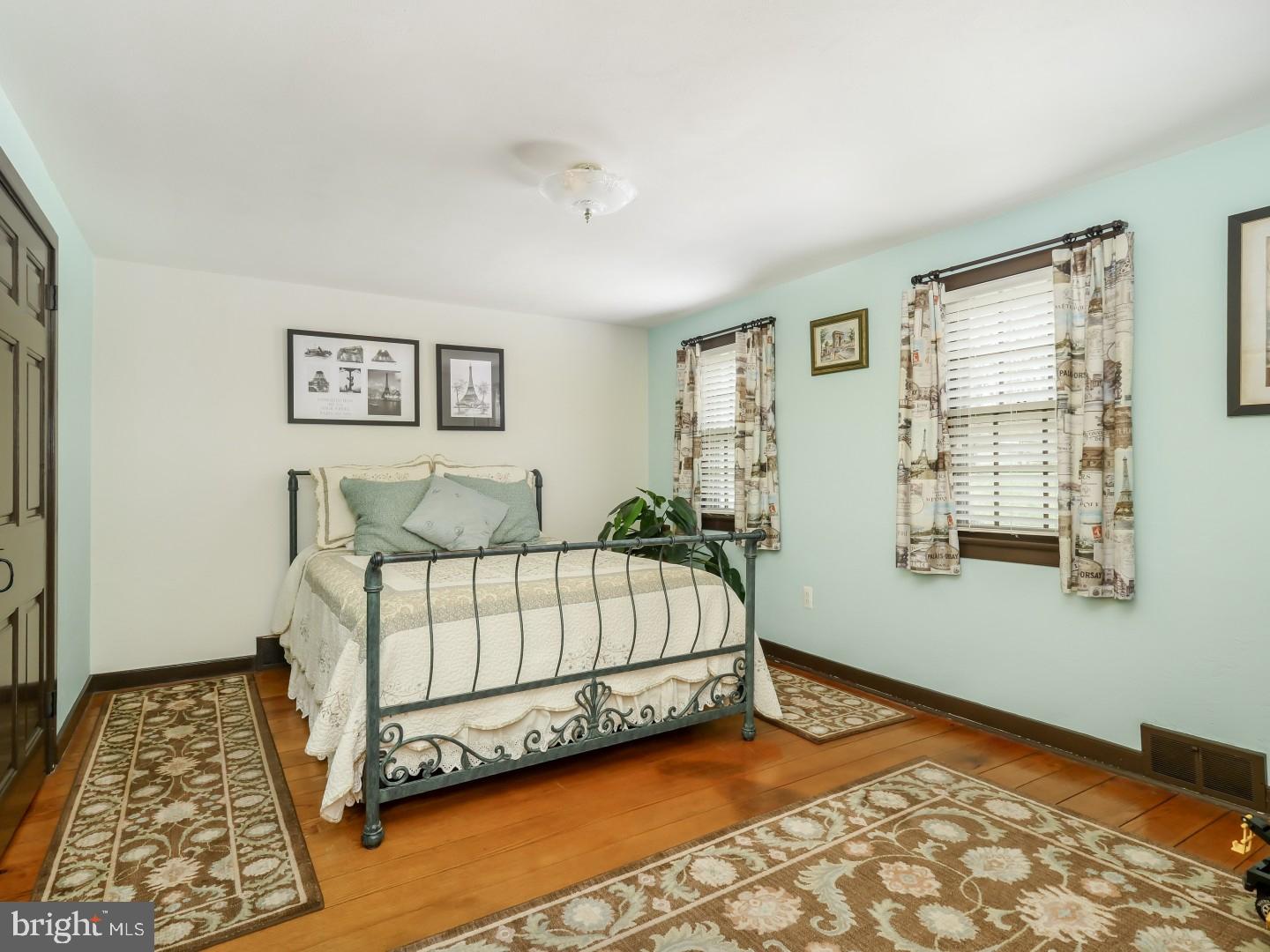 576 Sackettsford Road Ivyland, PA 18974 - Photo 11 of 24 Bedroom