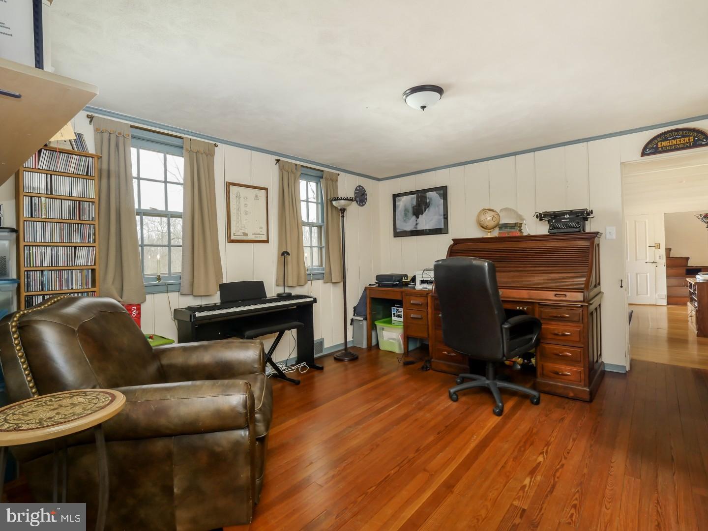 576 Sackettsford Road Ivyland, PA 18974 - Photo 12 of 24 Den