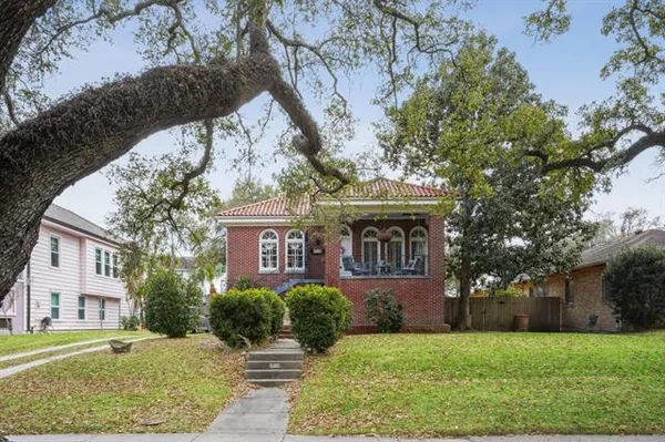 $2,900 | 3570 Gentilly Boulevard, New Orleans, LA 70122