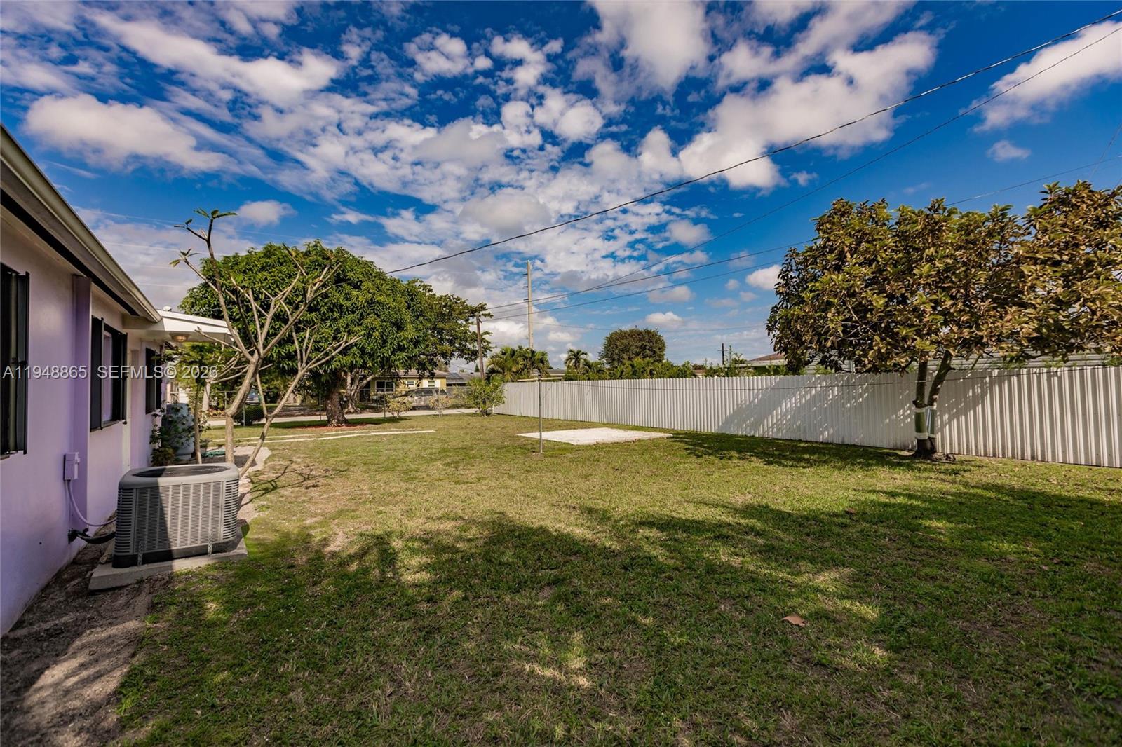 14625 Southwest 104th Place Miami, FL 33176 - Photo 34 of 39