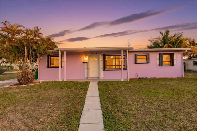 $498,000 | 14625 Southwest 104th Place, Miami, FL 33176