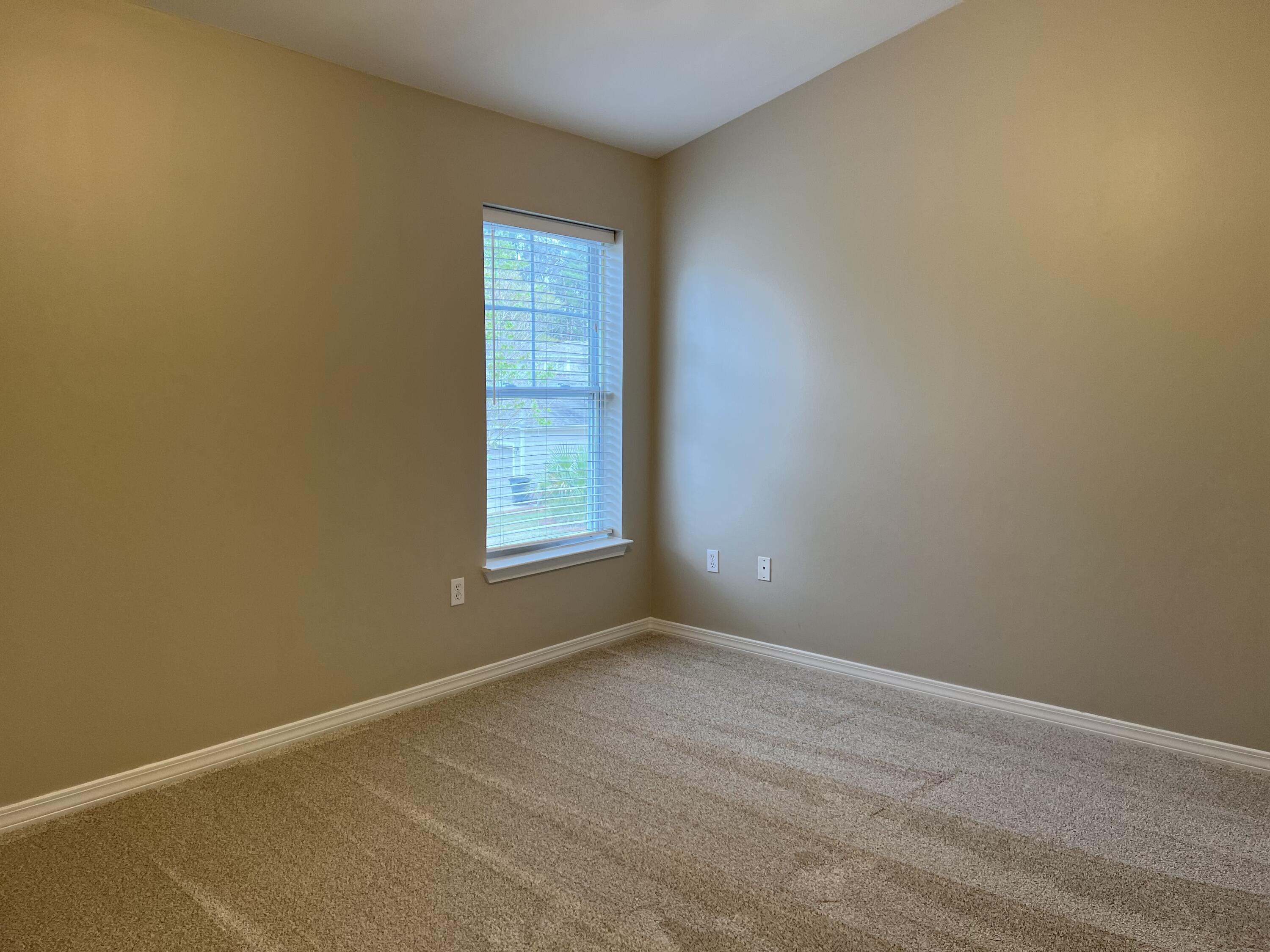 8 Myrtle Oak Way Santa Rosa Beach, FL 32459 - Photo 20 of 29 an empty room with windows