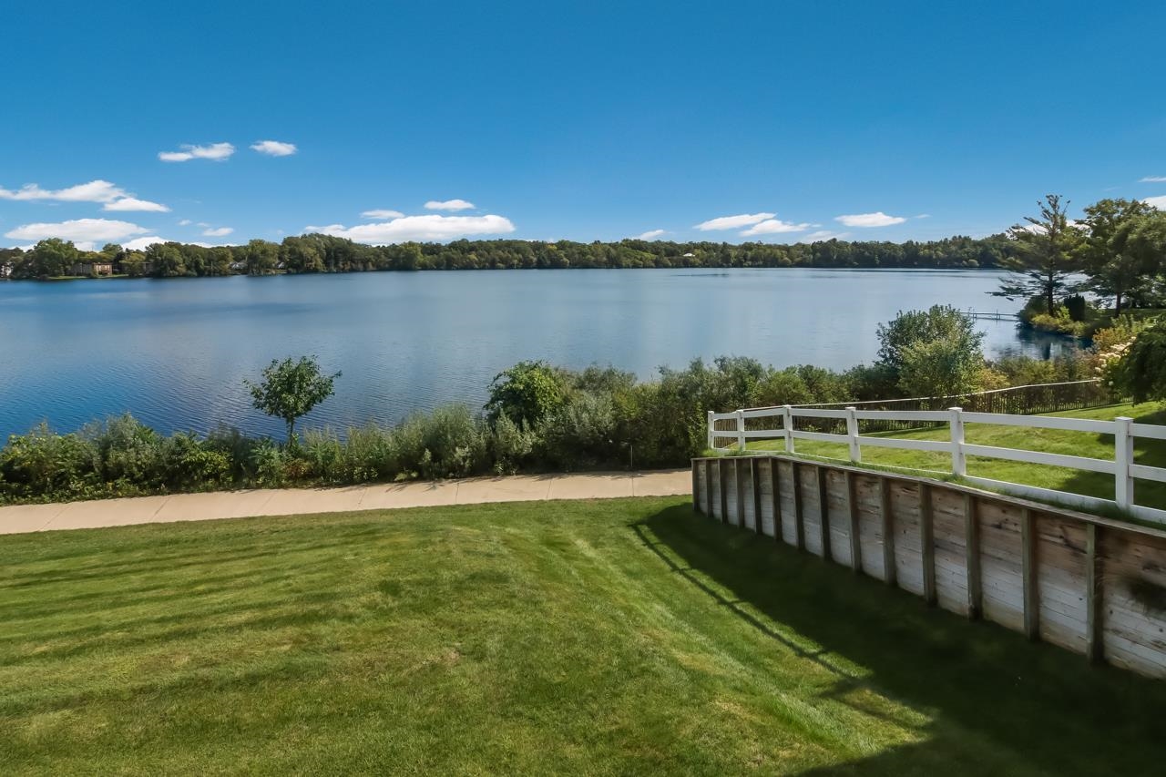 991 Lake Ridge Drive Traverse City, MI 49684 - Photo 52 of 65 1915834-51.JPG