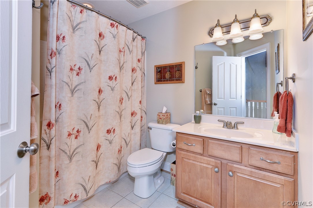 3523 Splitwood Road Toano, VA 23168 - Photo 29 of 41 Hall bath #2