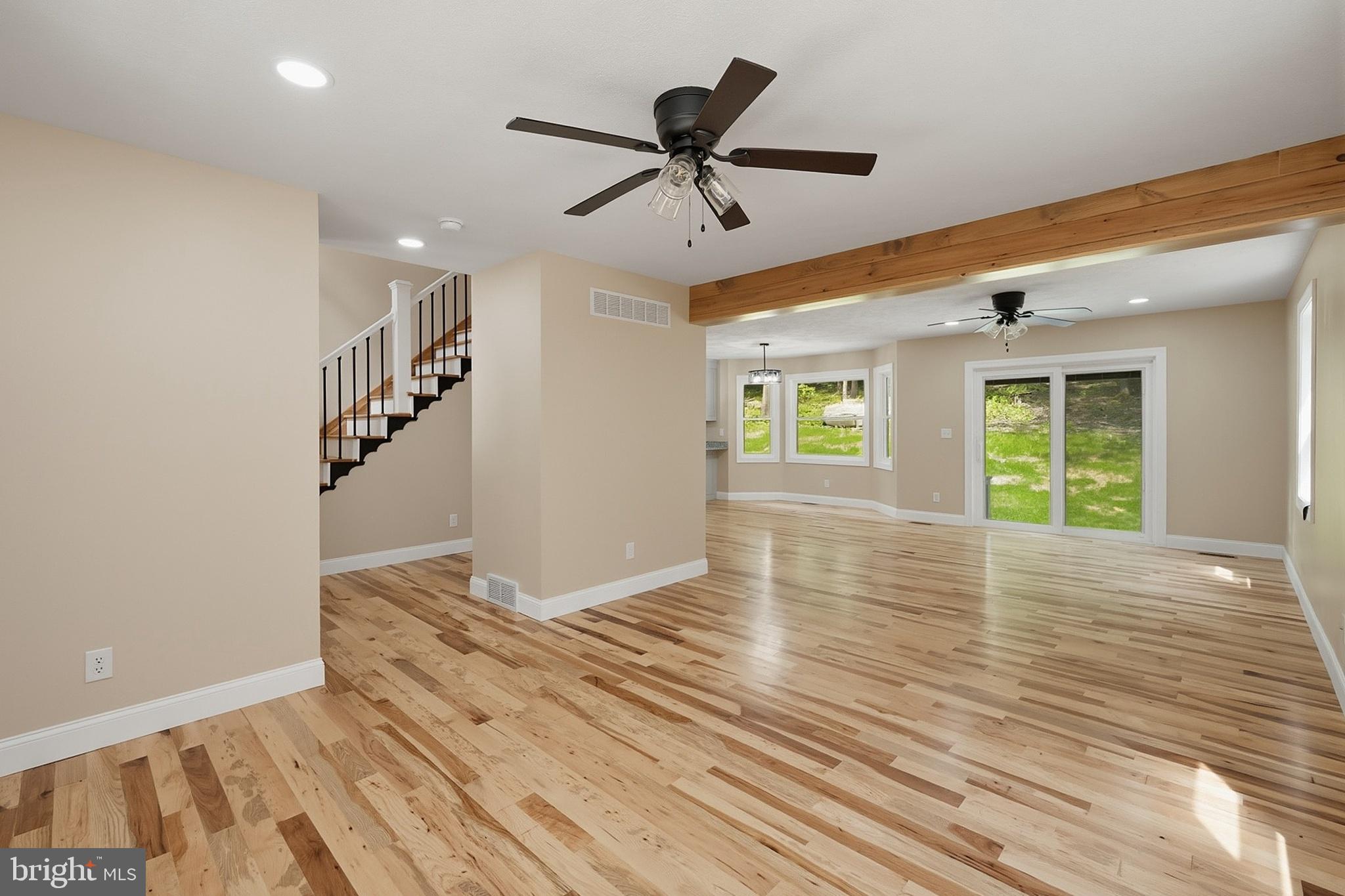 114 Dripping Spring Road Morgantown, WV 26508 - Photo 25 of 88 Family/Living Room