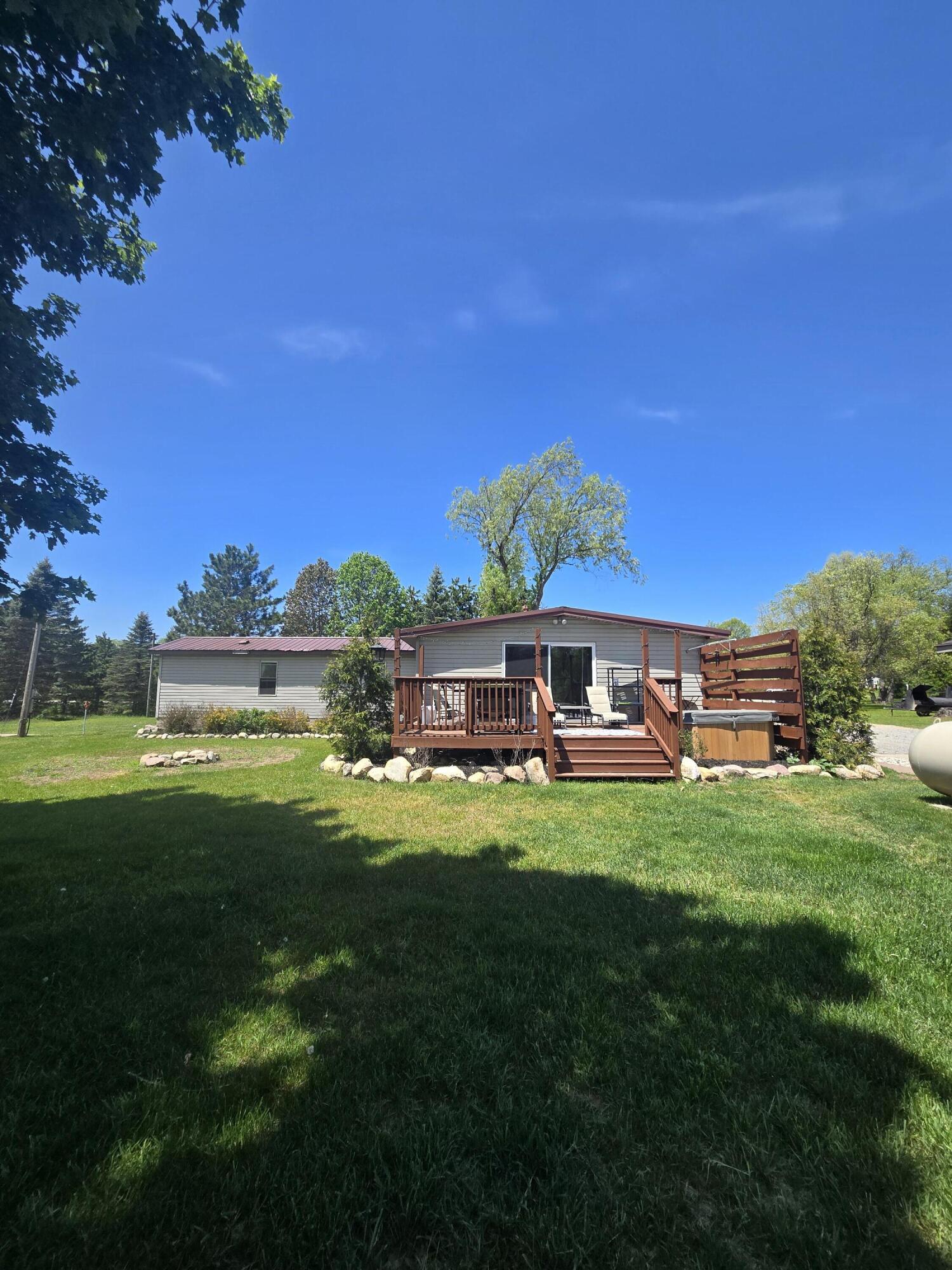 12495 5 Mile Road Evart, MI 49631 - Photo 50 of 75 20260526_140008