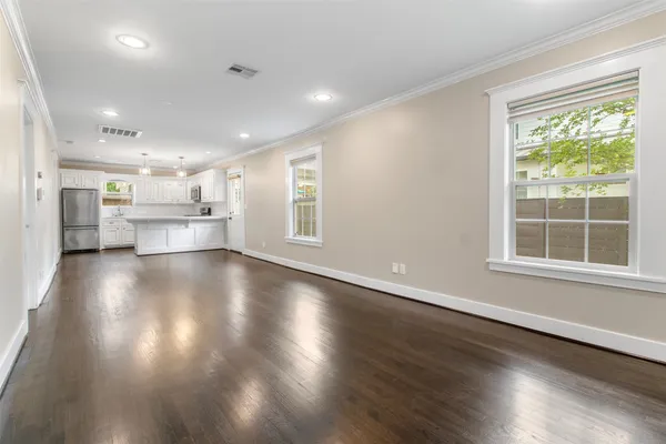 $2,900 | 814 East 23rd Street, Houston, TX 77009
