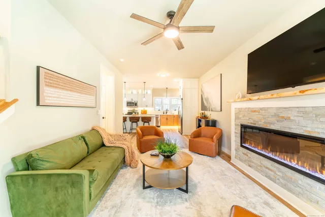 $499,900 | 16 Valley View Drive, Dayville, CT 06241