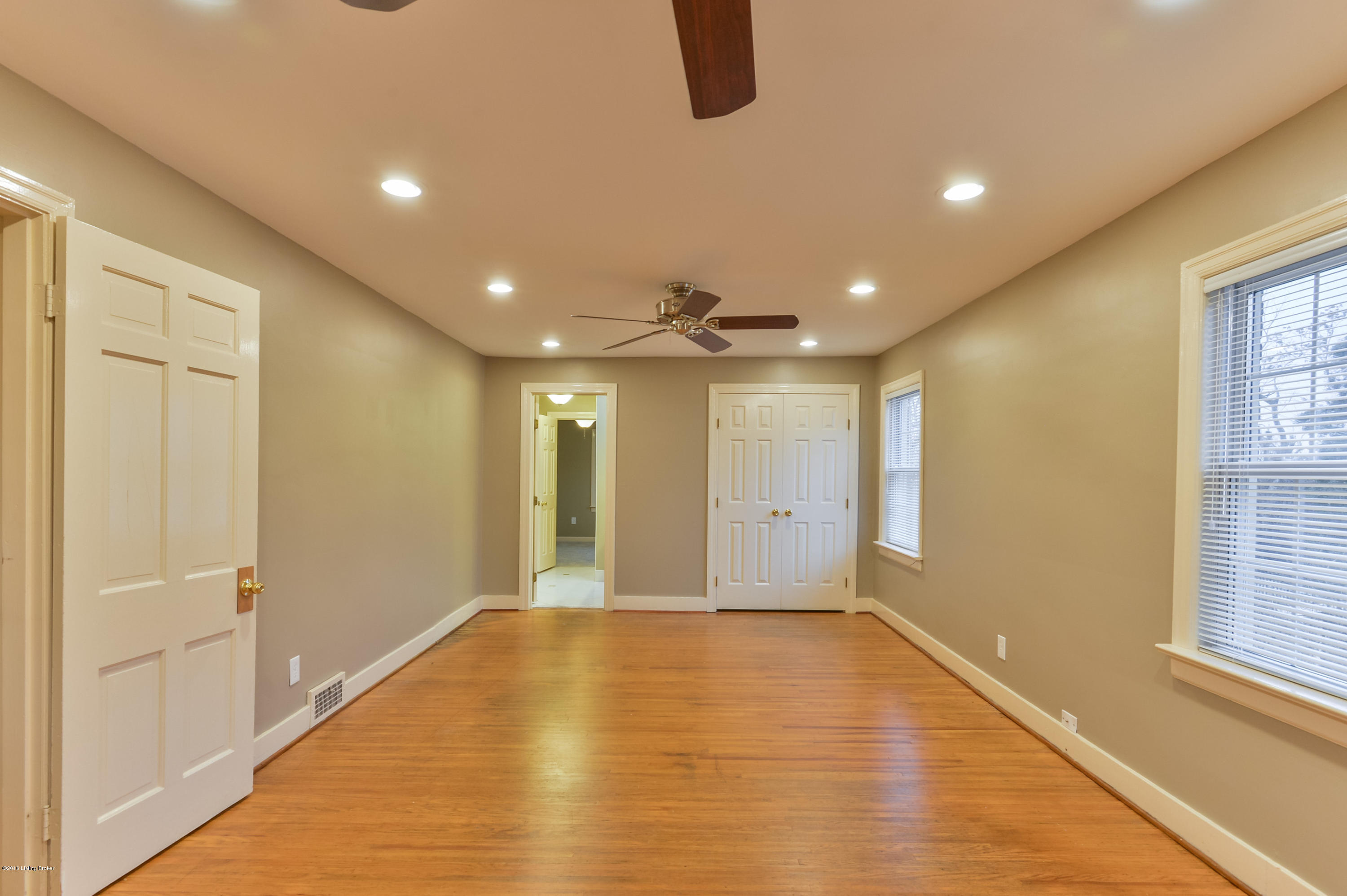 3312 Robin Road Louisville, KY 40213 - Photo 26 of 39 28 LSIR 20160108