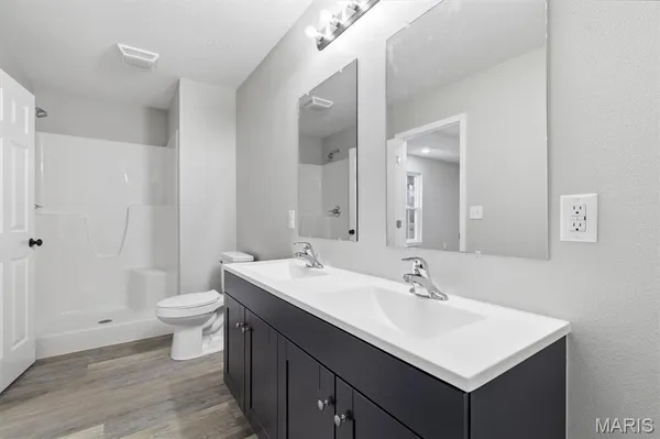 $310,000 | 2601 M- Country Dr Mountain Grove, Mountain Grove, MO 65711