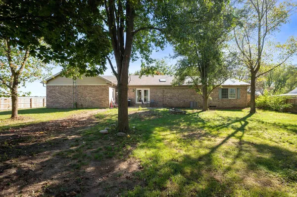 $247,000 | 310 North Division Street, Parker City, IN 47368