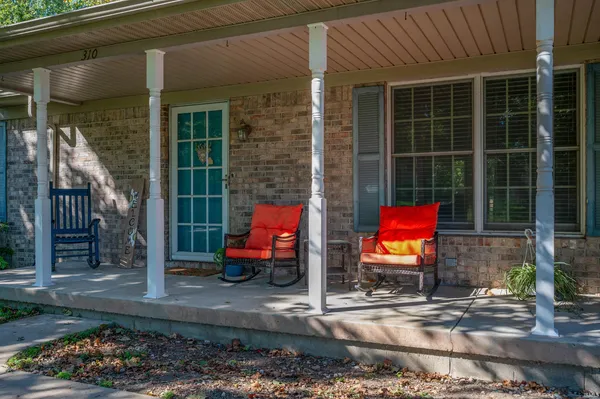 $247,000 | 310 North Division Street, Parker City, IN 47368