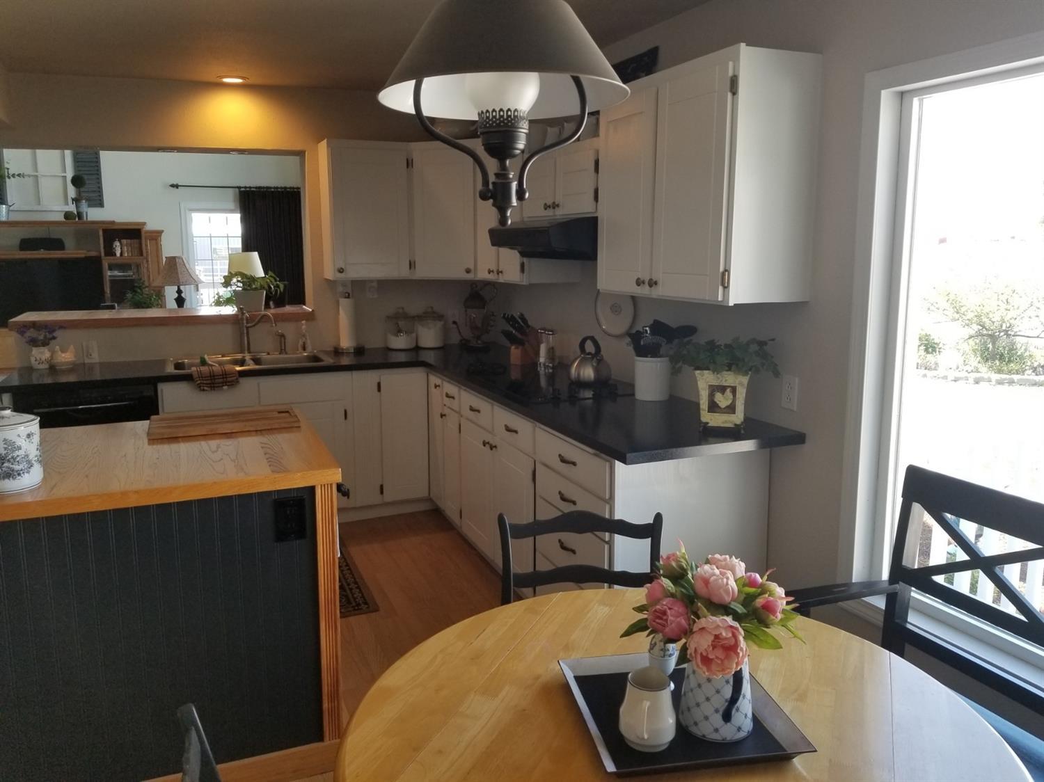 14350 Matney Road Klamath Falls, OR 97603 - Photo 31 of 35 Additional Photo