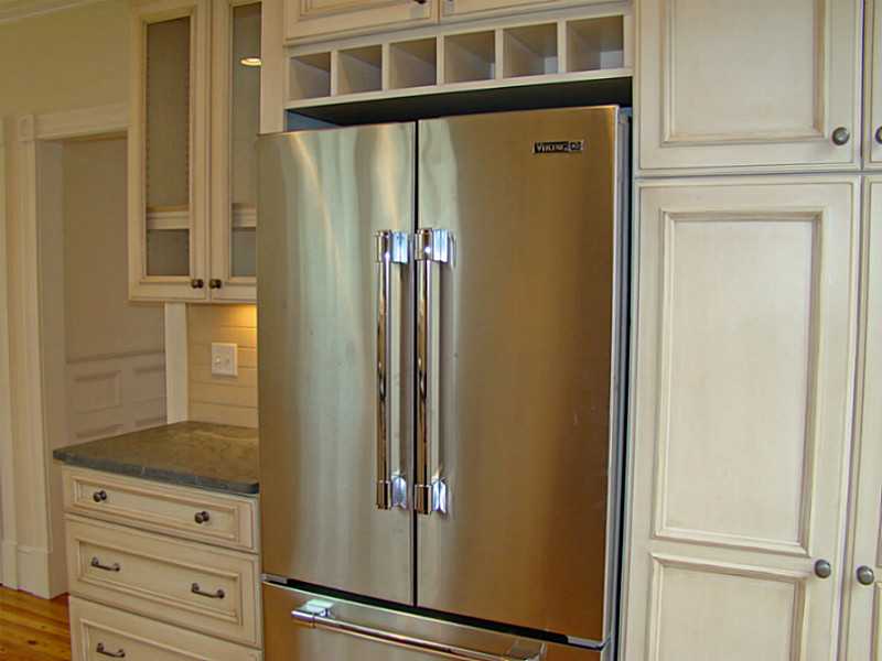 2 O Donnell Road Middletown, RI 02842 - Photo 12 of 25 Kitchen.