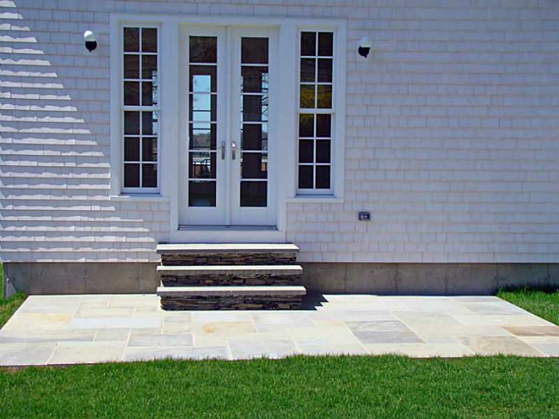 2 O Donnell Road Middletown, RI 02842 - Photo 18 of 25 Patio/Deck.